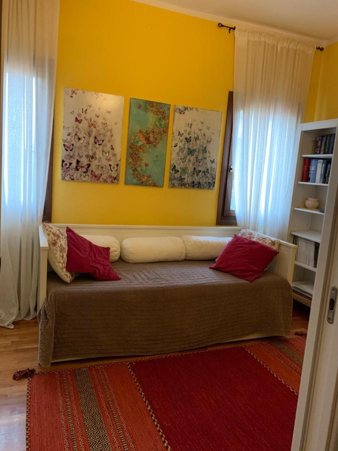 Casa Serenella B&B - Casa Vacanze 피아촐라 술 브렌타 외부 사진