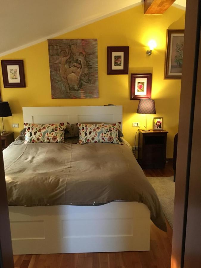 Casa Serenella B&B - Casa Vacanze 피아촐라 술 브렌타 외부 사진