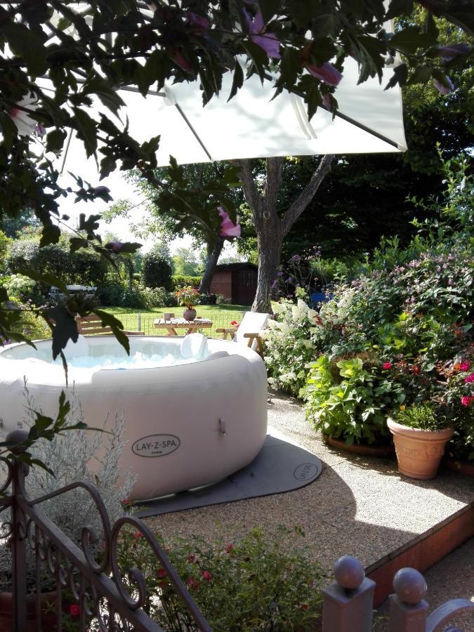 Casa Serenella B&B - Casa Vacanze 피아촐라 술 브렌타 외부 사진
