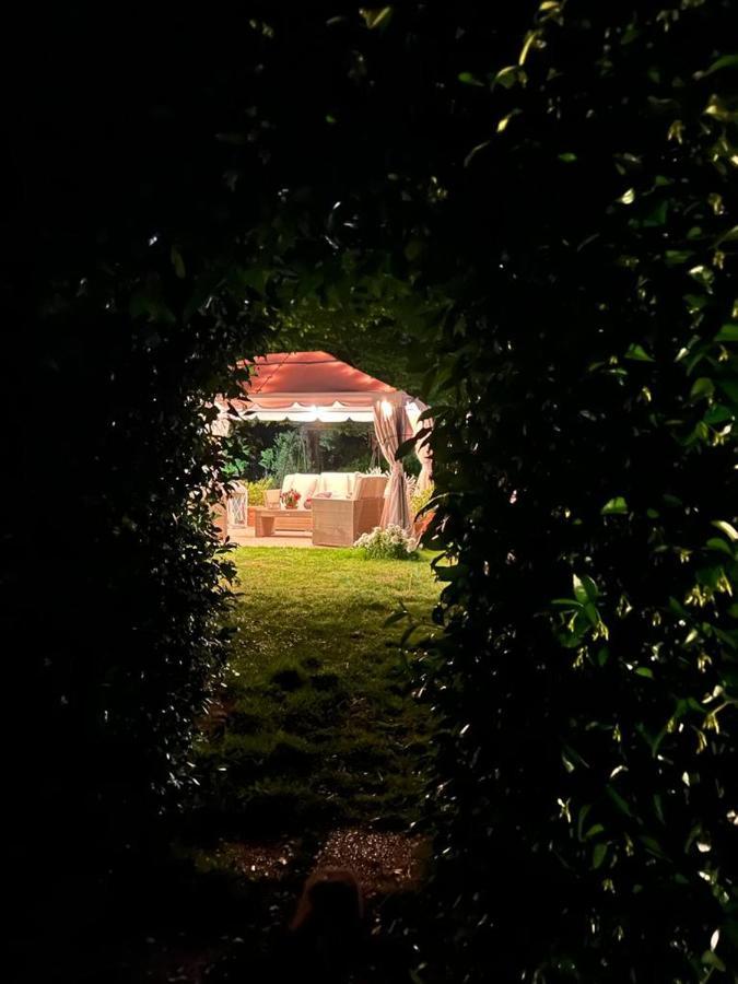 Casa Serenella B&B - Casa Vacanze 피아촐라 술 브렌타 외부 사진